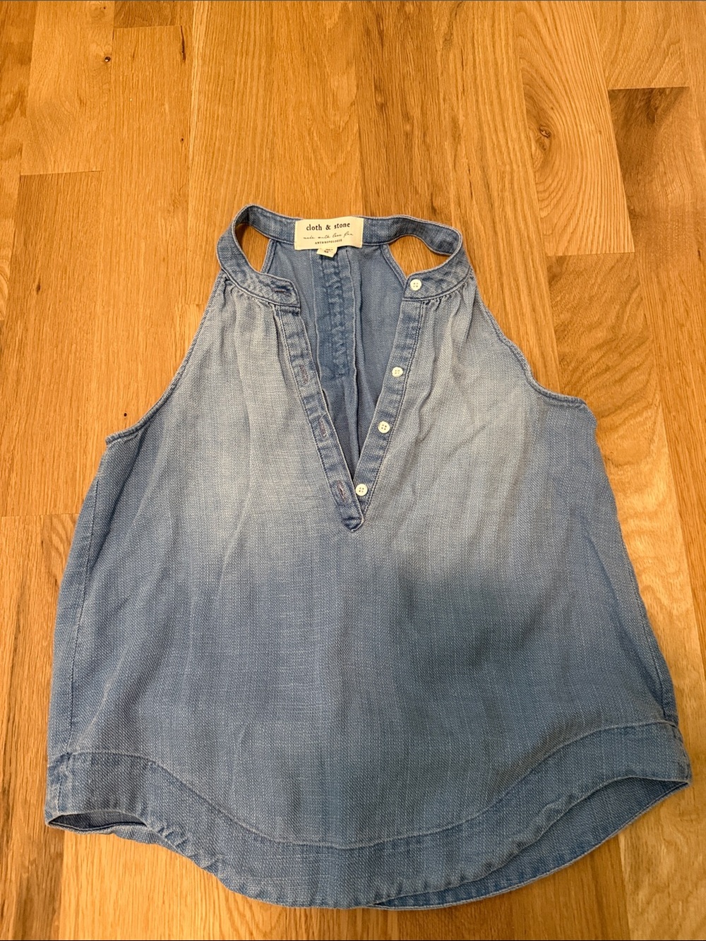 cloth & stone Faded Light Blue Chambray Halter Tank xs